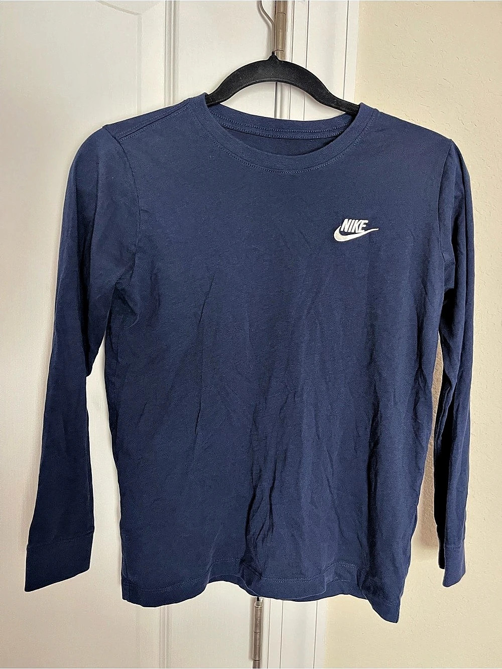Youth L Nike Sportswear Club Long-Sleeve T-Shirt Blue
